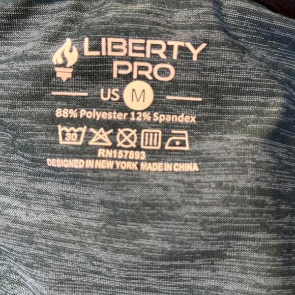 Liberty Pro NWOT Men’s Active Quick Dry Casual Shirt Blue Size Medium - Picture 3 of 3